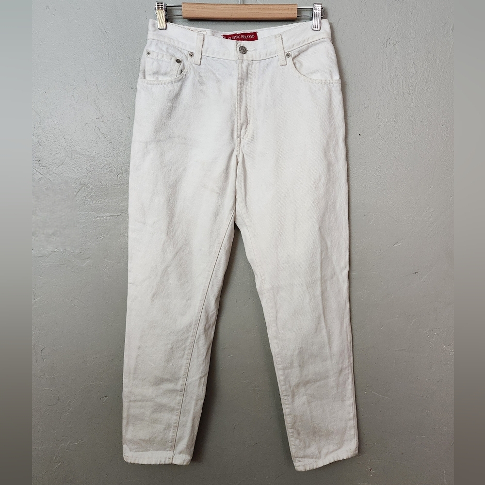 Levi's Vintage 1990s 550 Classic Relaxed Fit White High Rise Mom Jeans